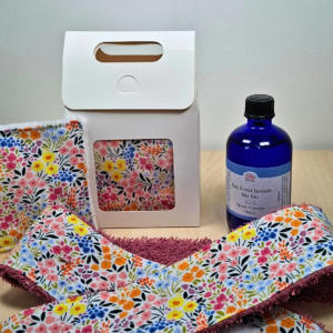 Coffret-soin-visage-bio-eau-de-lavande-avec-bandeau-et-coton-lavable-fleuri